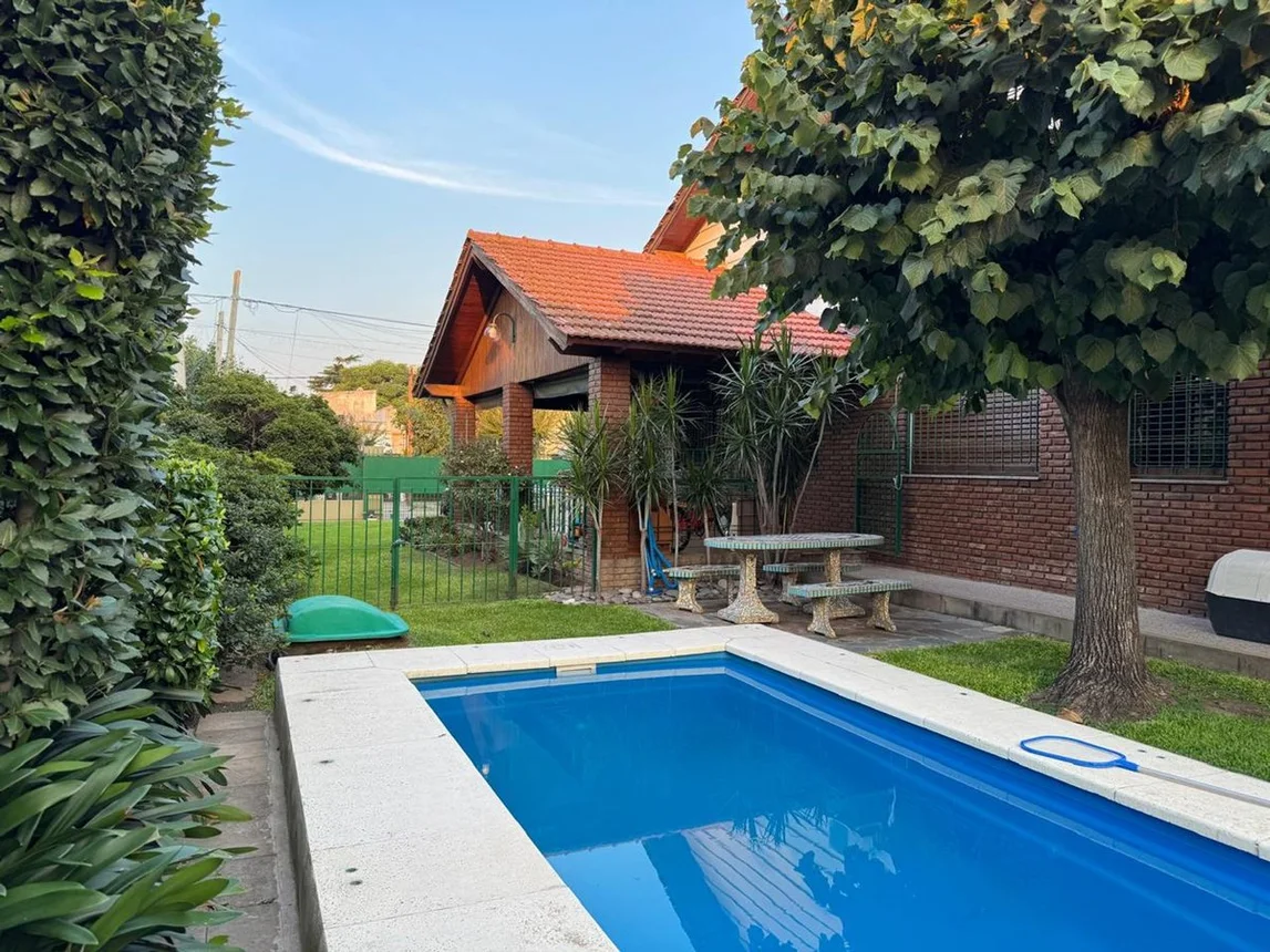 Casa de 7 ambientes en venta en Aldo Bonzi, San José 1200, foto 5