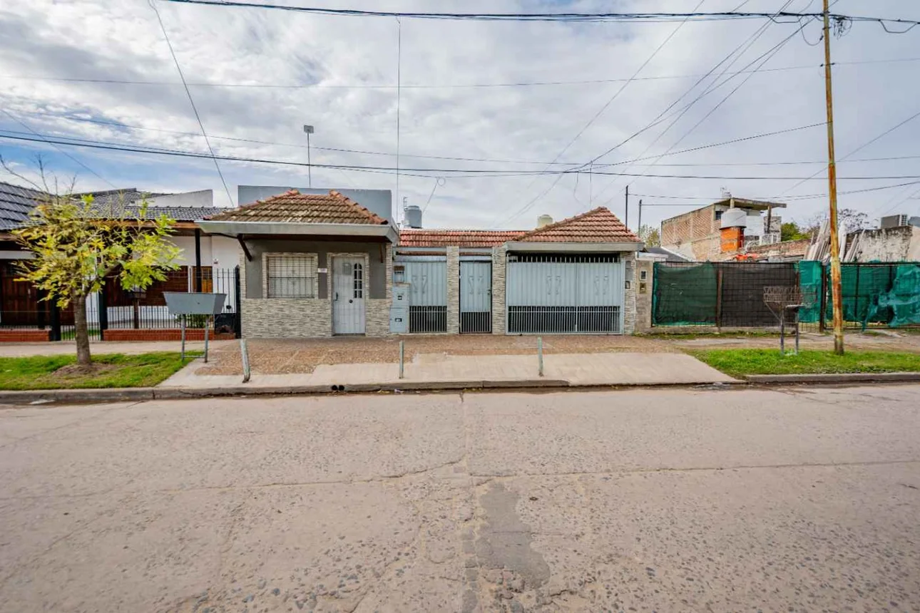 Casa en venta en Merlo, foto 2