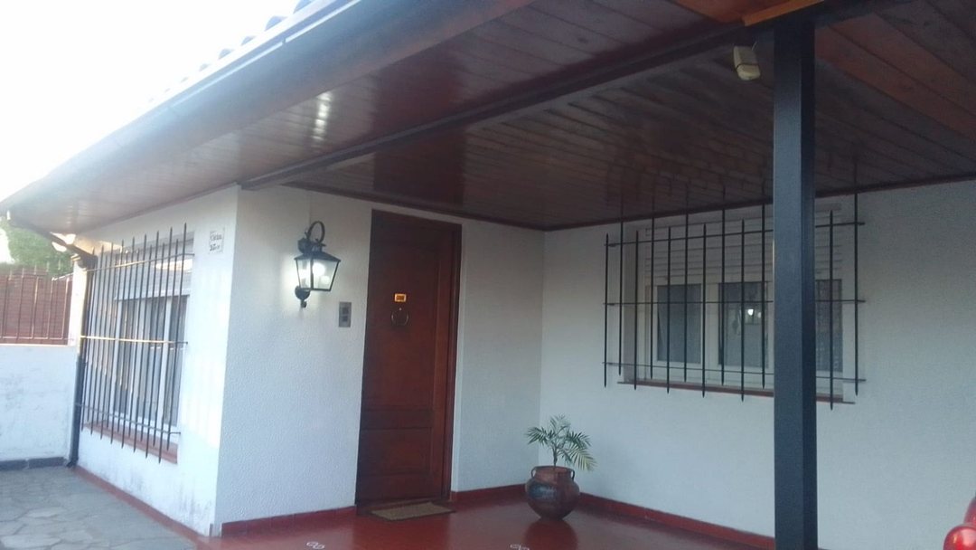 CASA EN VENTA 4 AMBIENTES MORENO APTO CRÉDITO