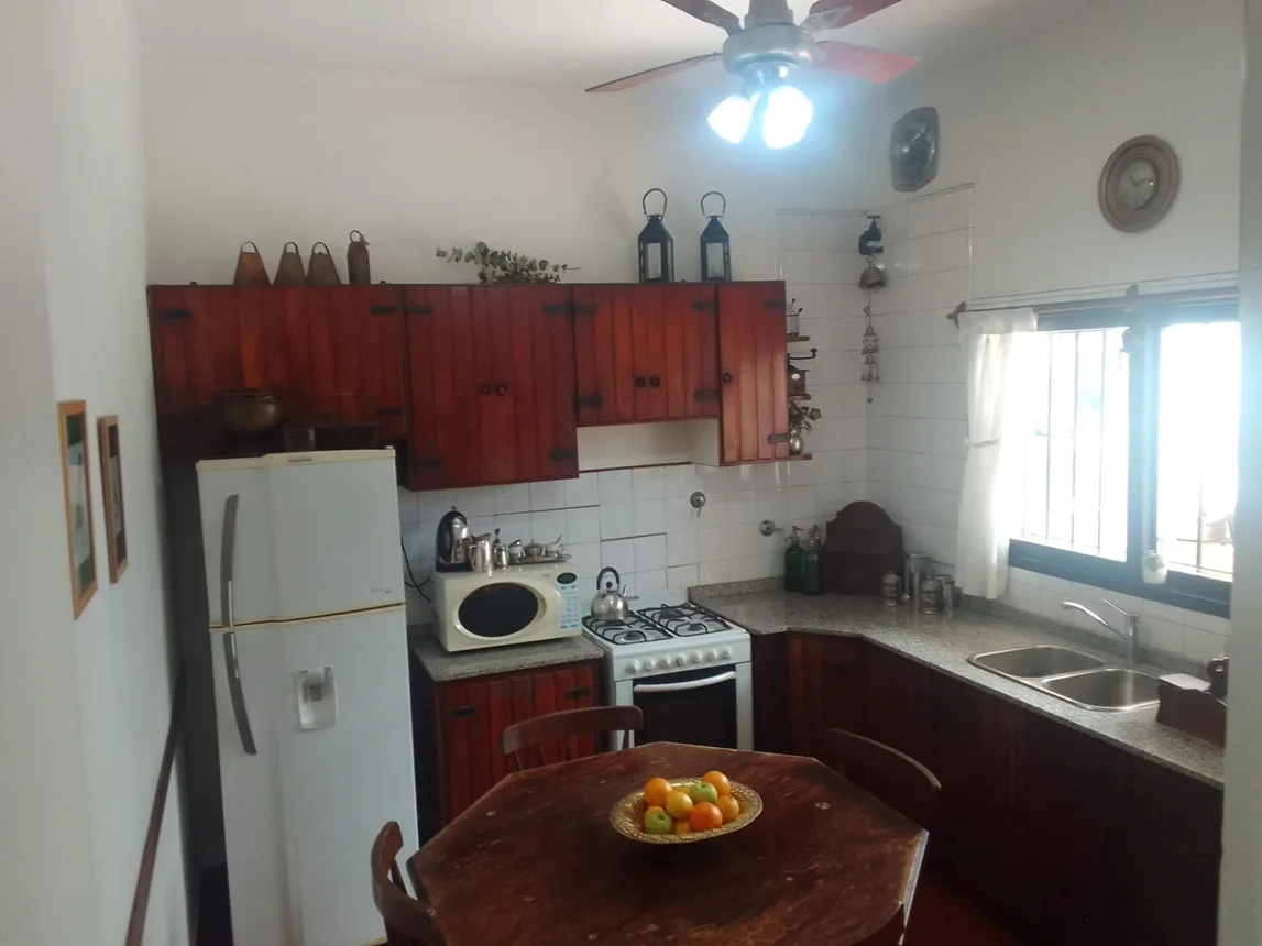 Casa de 4 ambientes en venta en Moreno, Chiclana 500, foto 4