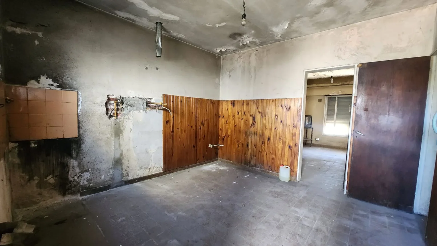 Casa de 4 ambientes en venta en San Miguel, Pringles 1000, foto 3