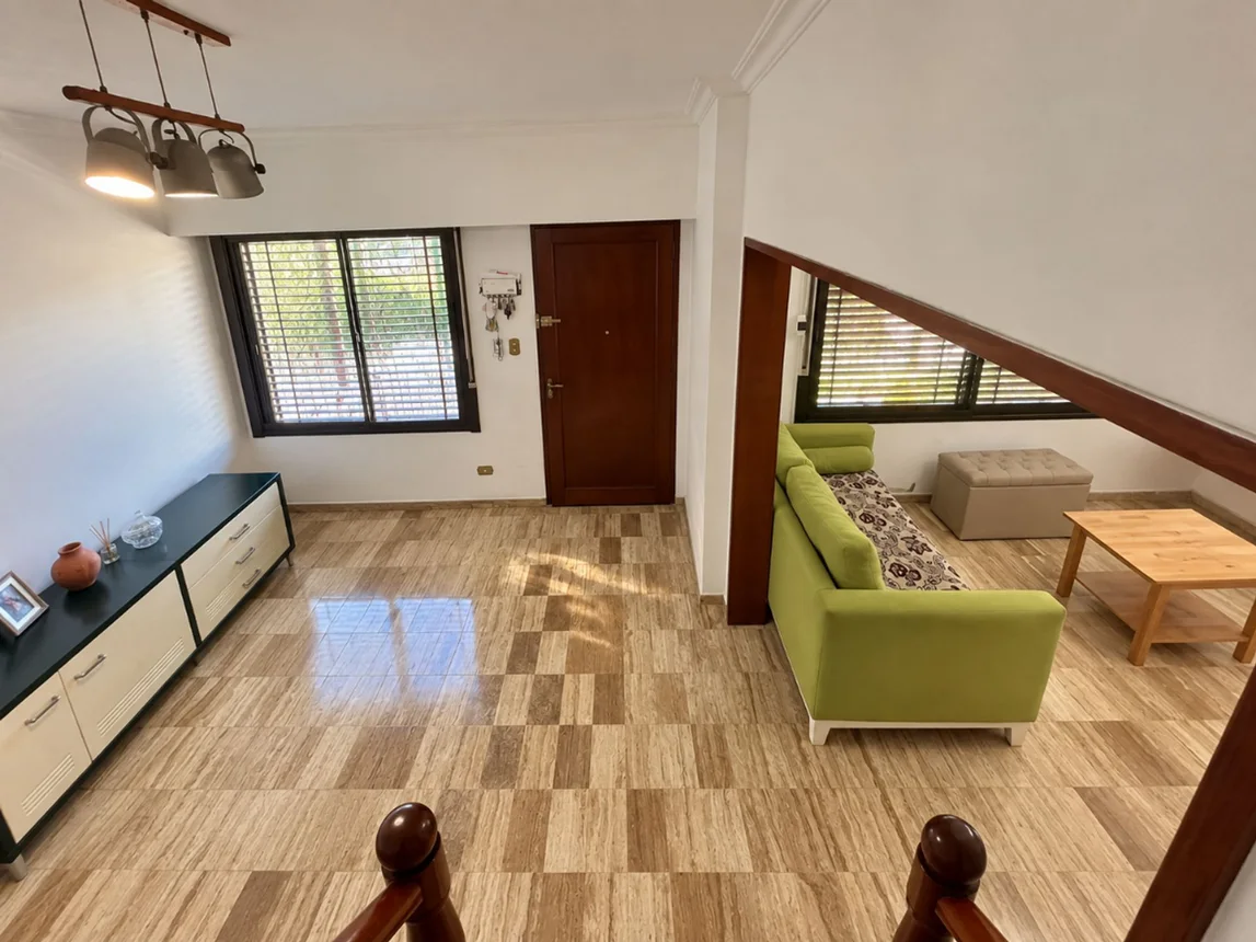 Casa de 5 ambientes en venta en Morón, Conceja Horacio Julián 400, foto 3