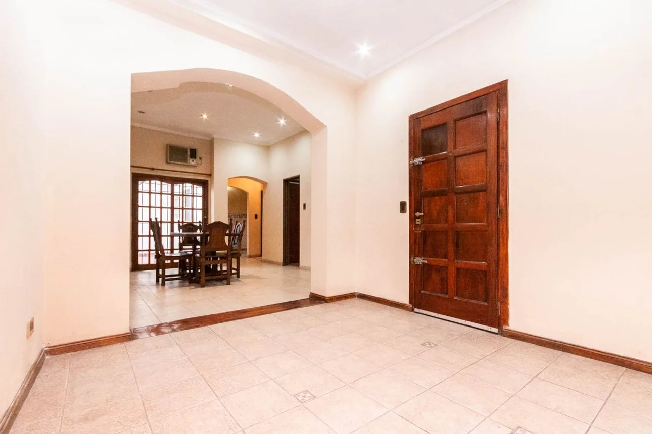PH de 4 ambientes en venta en Remedios de Escalada, General Villegas 900, foto 3