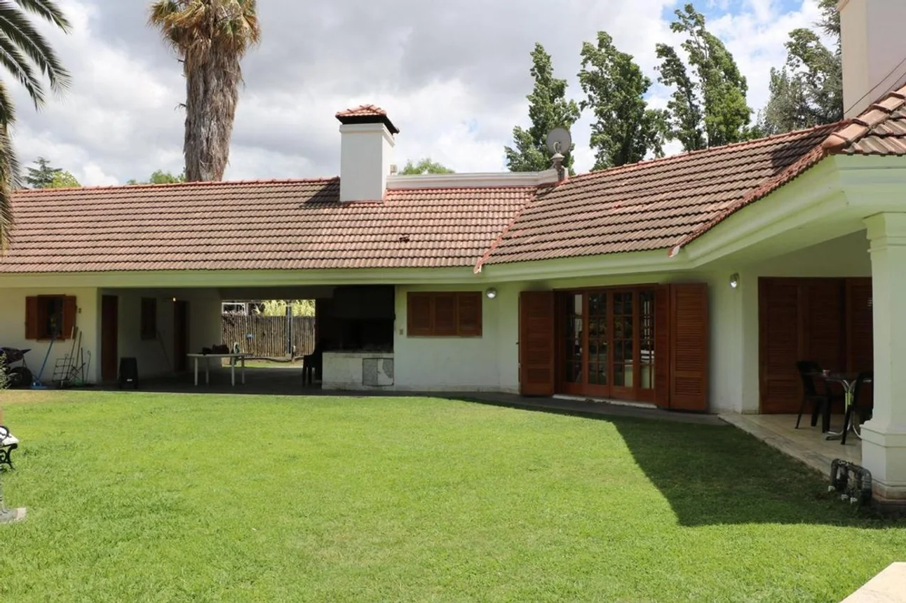 Casa en venta en Luján de Cuyo, foto 2