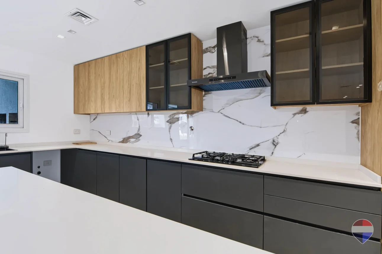 Casa de 4 ambientes en venta en Berazategui, Autopista Doctor Ricardo Balbín 1700, foto 4