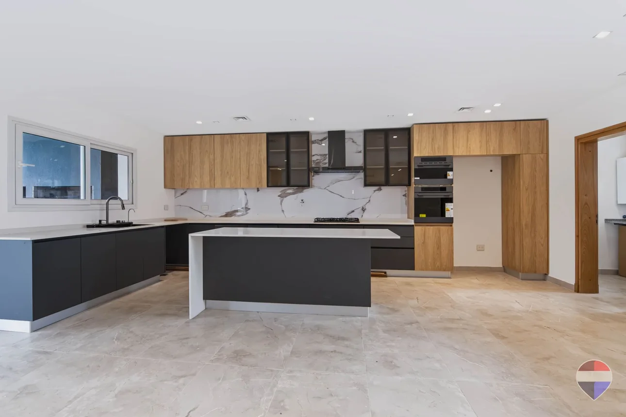 Casa de 4 ambientes en venta en Berazategui, Autopista Doctor Ricardo Balbín 1700