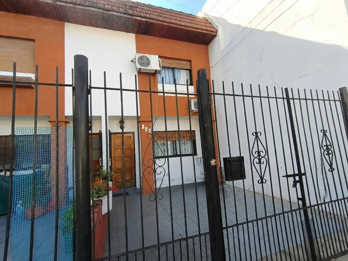 PH de 4 ambientes en venta en Parque Patricios, Quilmes 100