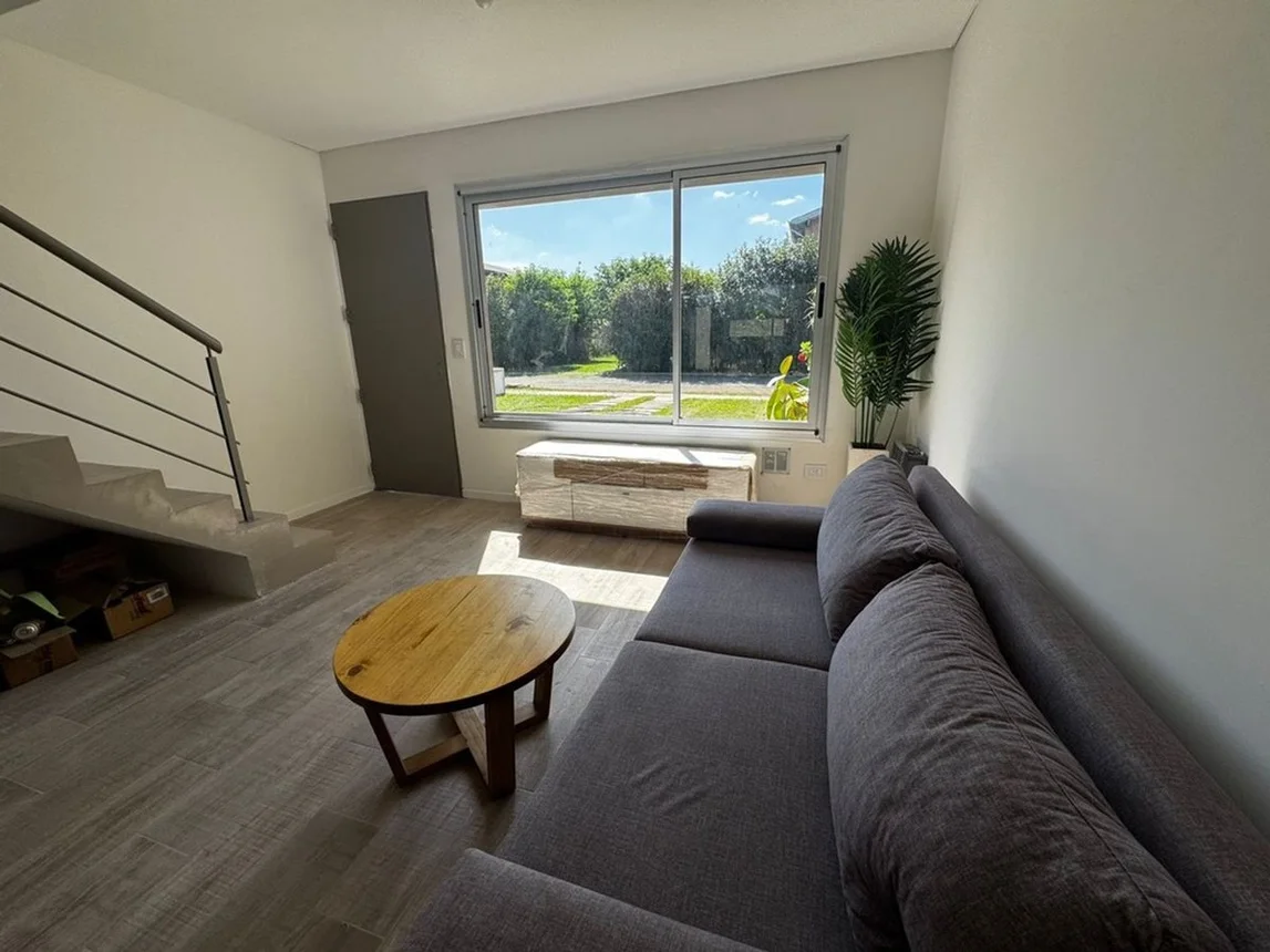 Dúplex en venta en Del Viso, foto 5