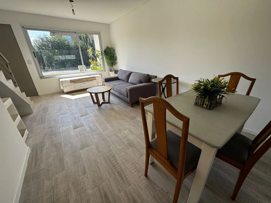 Dúplex en venta en Del Viso, foto 4