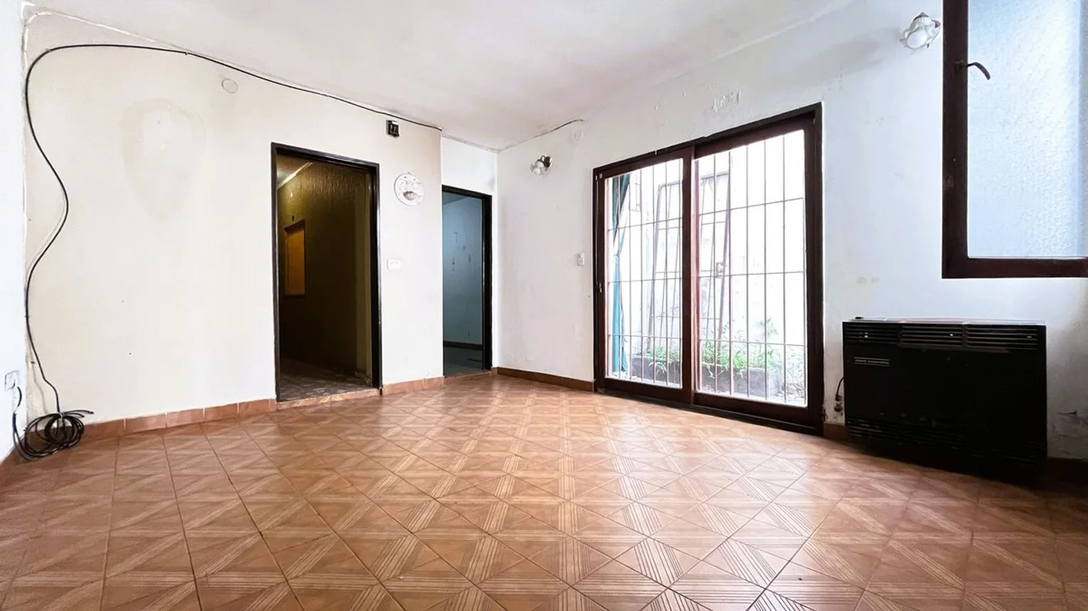 Casa de 4 ambientes en venta en San Andrés, Ayacucho 3200, foto 4