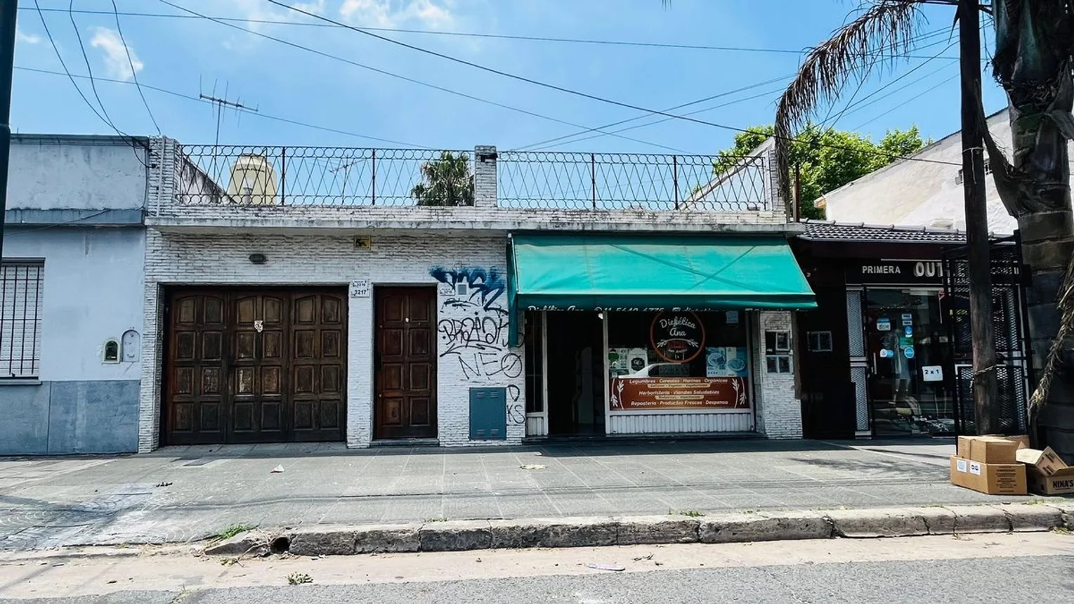 Casa de 4 ambientes en venta en San Andrés, Ayacucho 3200