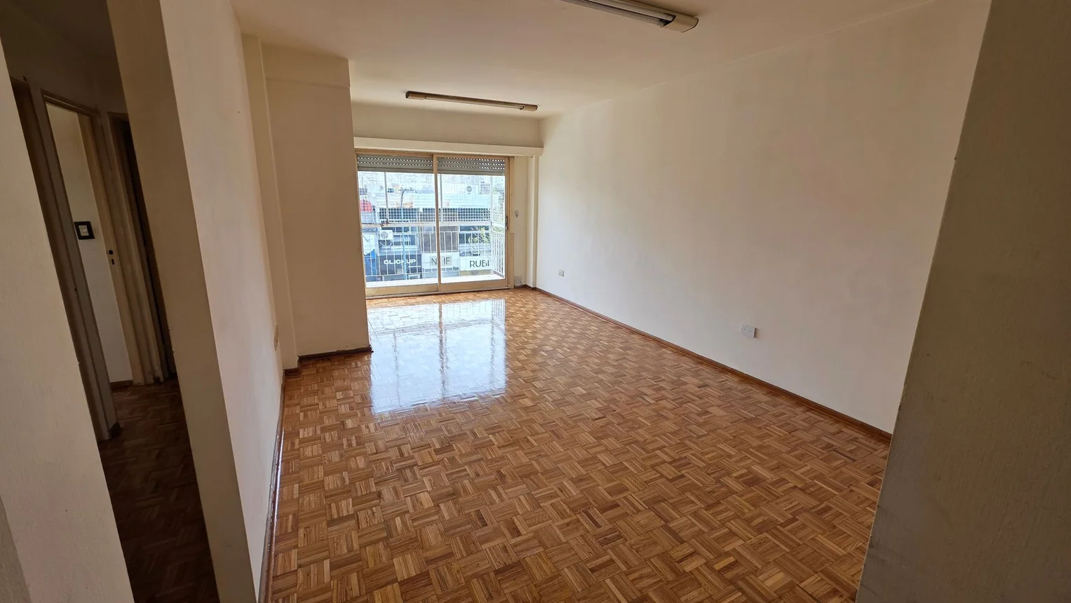 Departamento en venta en Floresta, Campana 300
