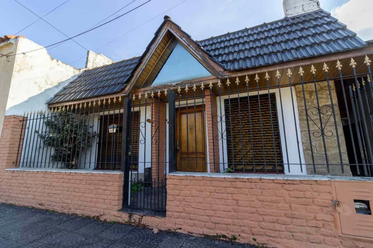 Casa en venta en Haedo, foto 2