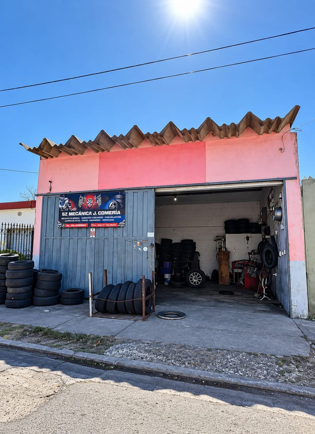 VENTA GALPÓN Y LOCALES  EN VILLA EL LIBERTADOR