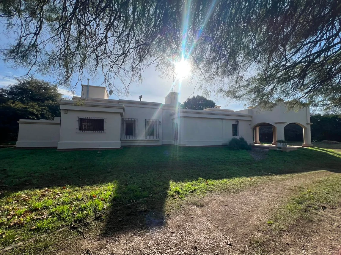 Casa de 4 ambientes en alquiler en Córdoba, Calle Juan Romualdo Báez 5500