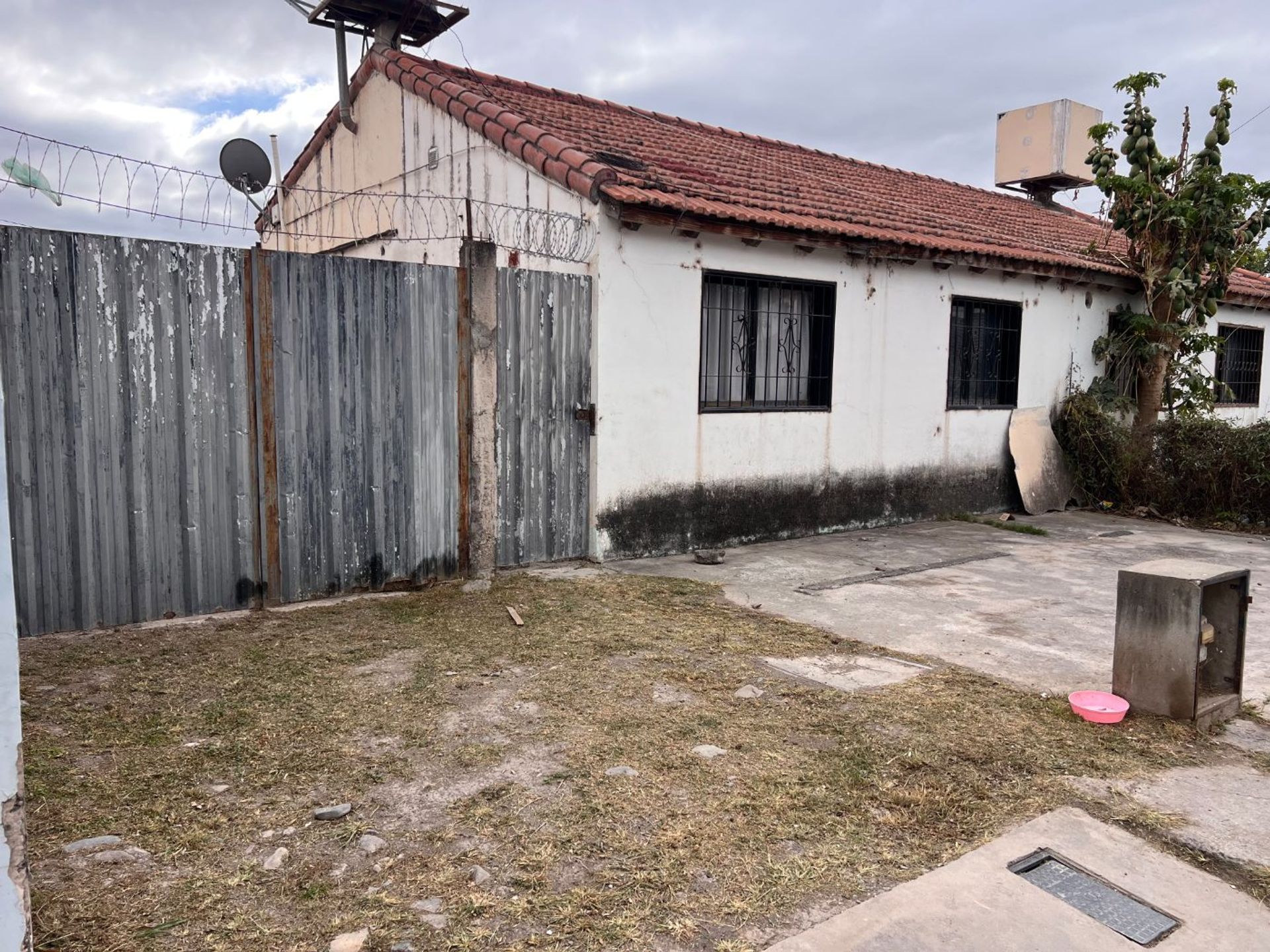 CASA VENTA EN PINARES CERRILLOS 2 DORMITORIOS - foto 9