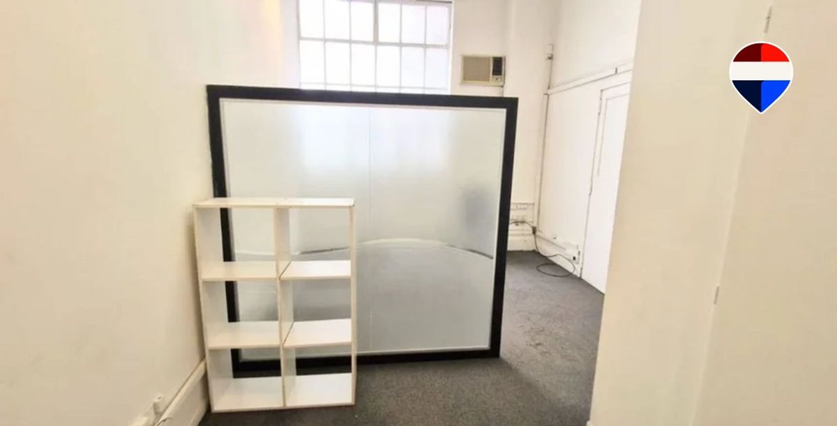 Foto 8 — VENTA OFICINA USO COMERCIAL APTO PROFESIONAL