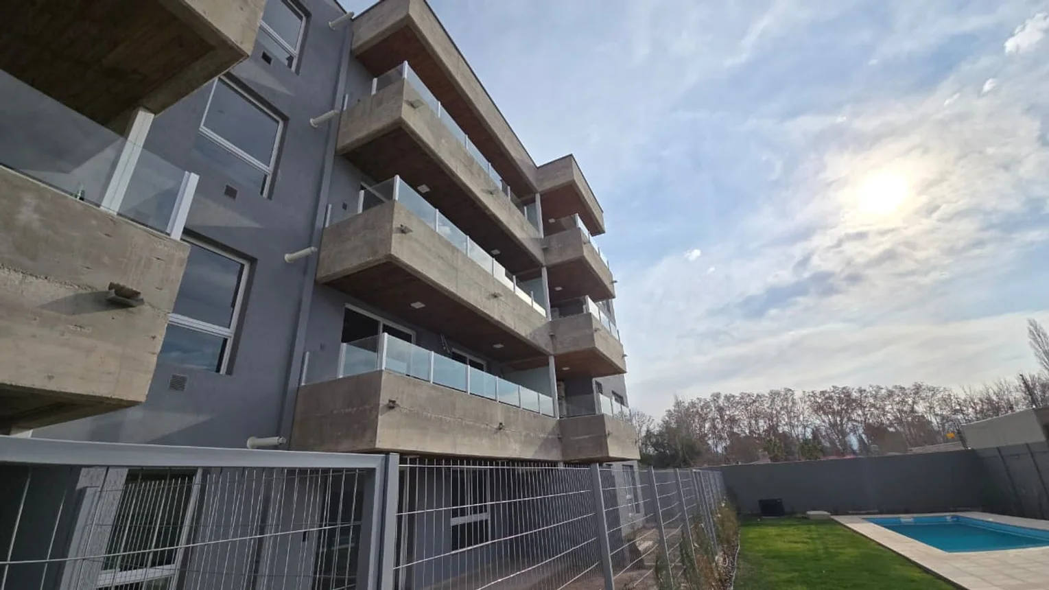 Departamento de 3 ambientes en venta en Luján de Cuyo, Araoz 0