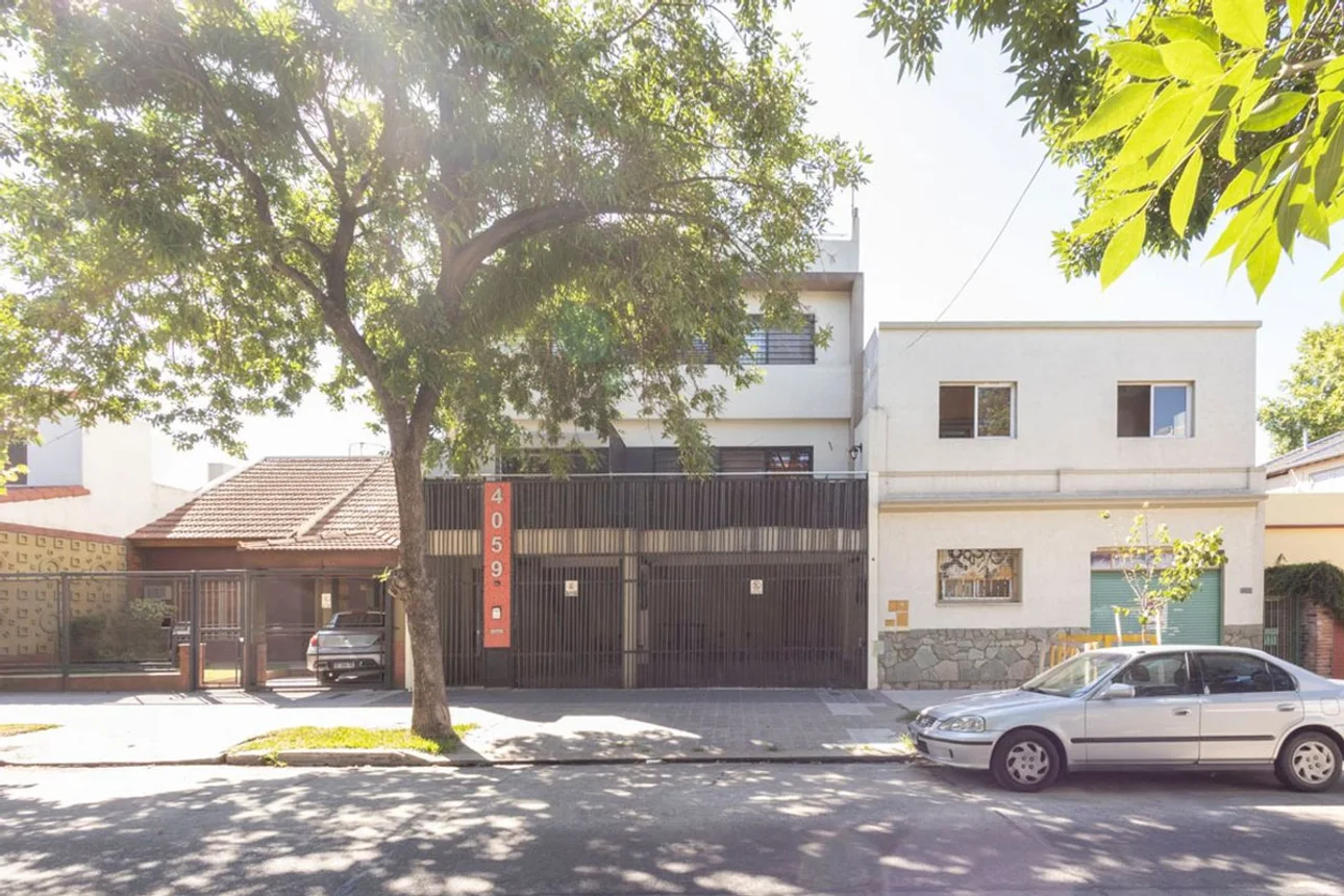 Venta depto triplex en devoto, foto 2