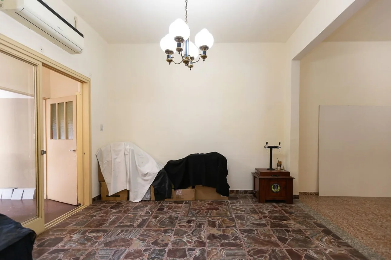 Casa de 5 ambientes en venta en Nueva Pompeya, Ventura de la Vega 3700, foto 3