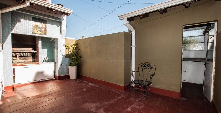 VENTA PH 3 AMB PATIO Y TERRAZA FLORESTA  P. BAJA