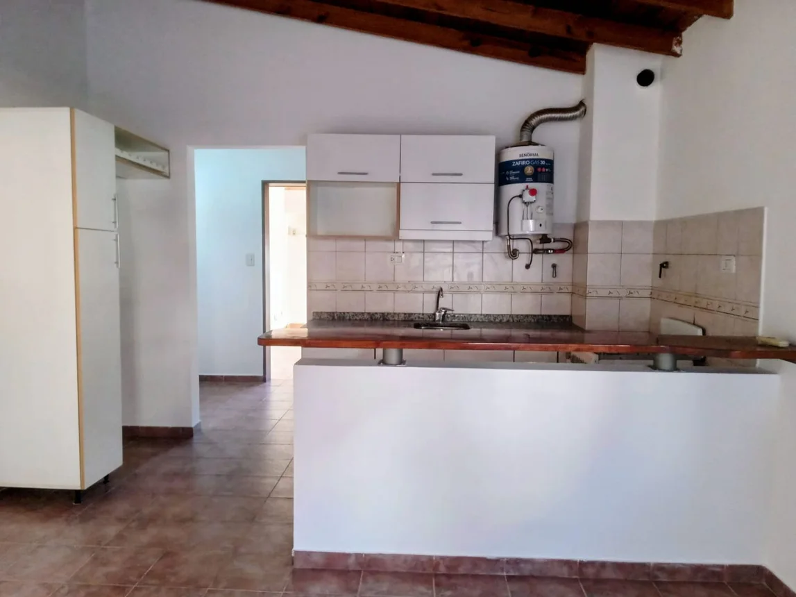 Departamento 2 ambientes en venta en moron, foto 1
