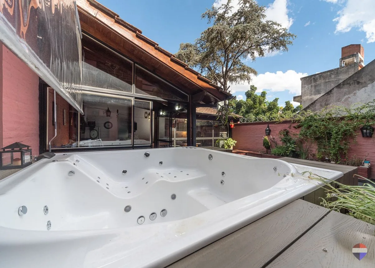 Casa de 6 ambientes en venta en San Andrés, L.n. Alem. 3500, foto 3