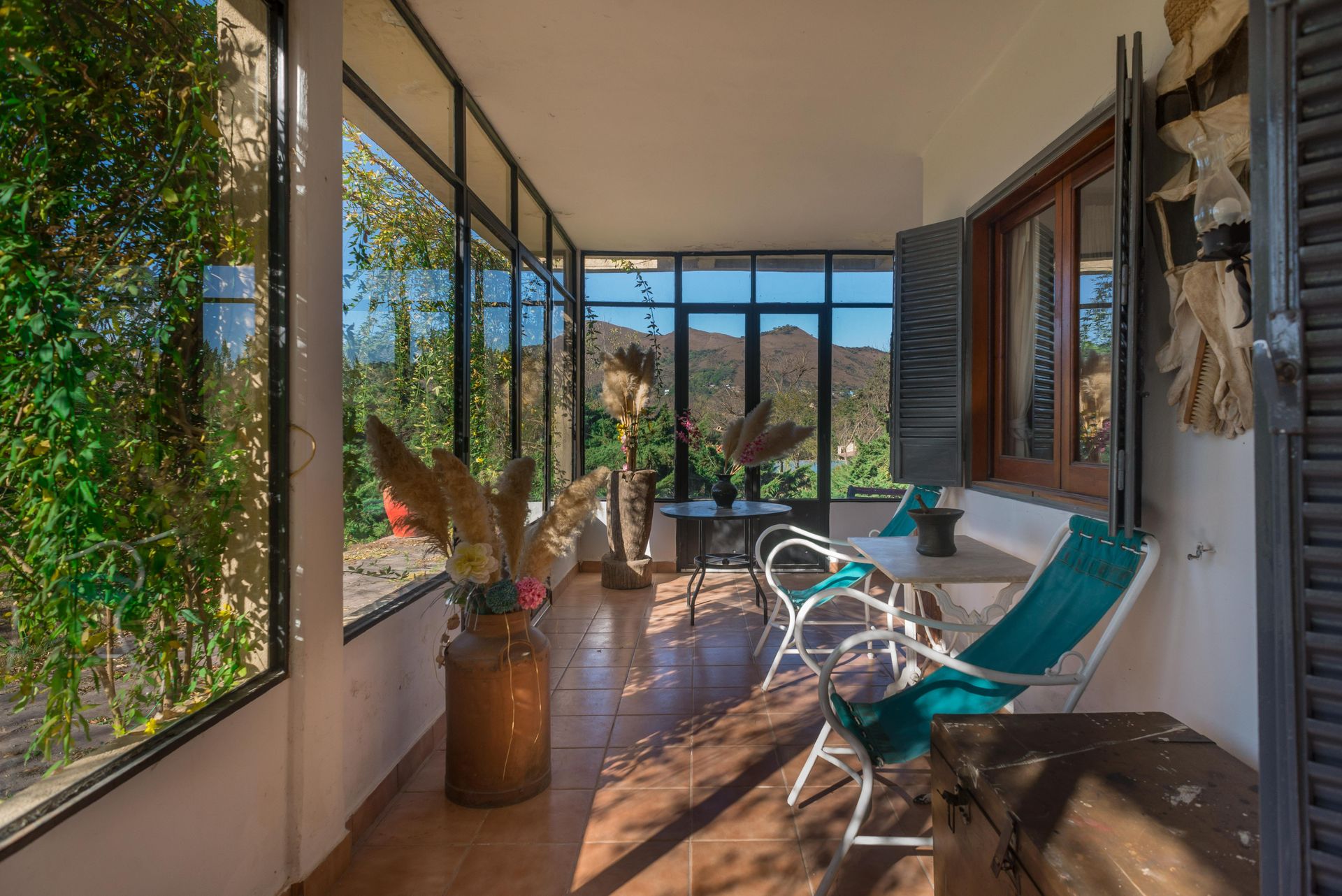 CASA EN VENTA O PERMUTA VAQUEROS 7 DORMITORIOS - foto 2