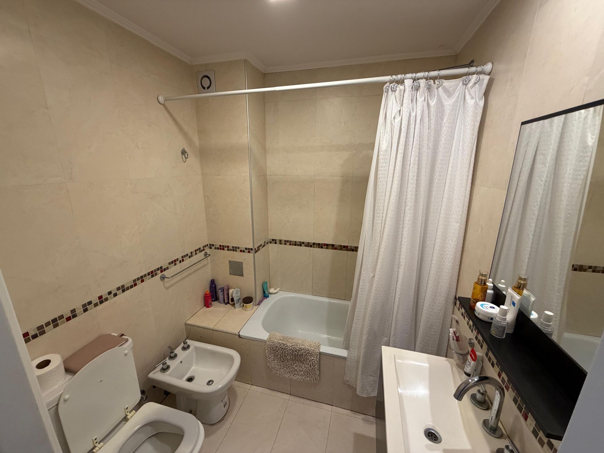 Foto 4 — DEPARTAMENTO 2 AMBIENTES COCHERA QUILMES
