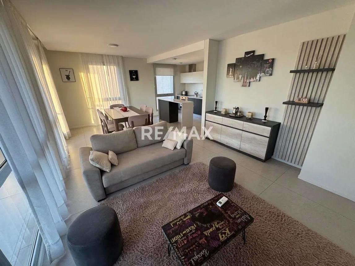 Departamento en venta en Neuquén, foto 2