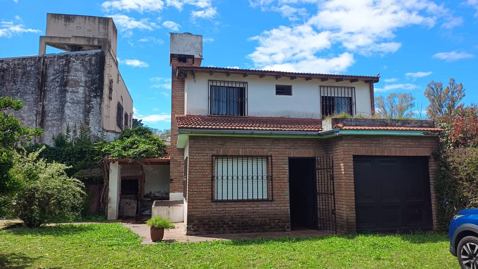 Casa en venta en Manuel Alberti