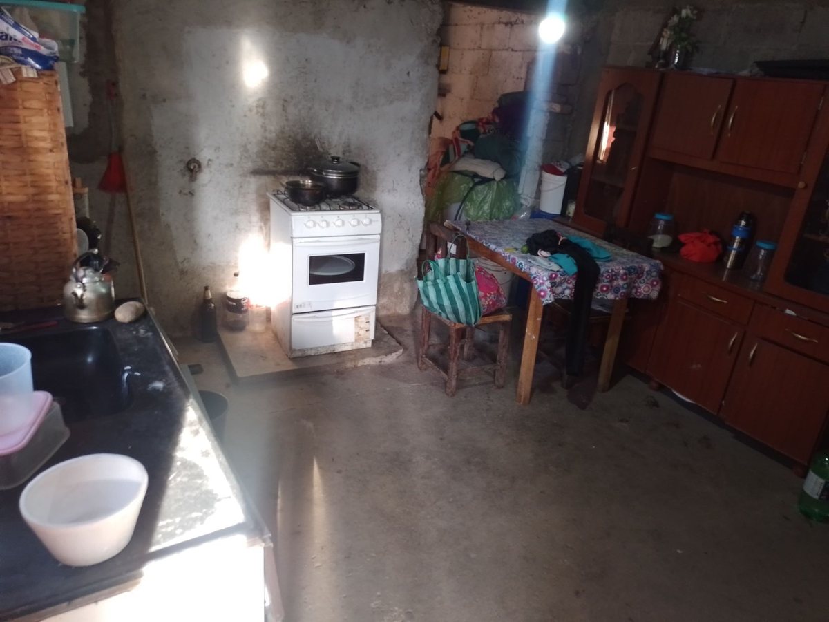 CASA VENTA VILLA ASUNCION ZONA OESTE EN ESQUINA - foto 5