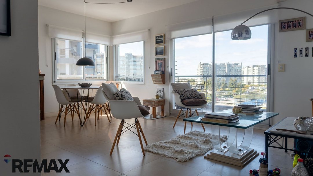 Venta depto 3 amb a la laguna - Sendero Nordelta