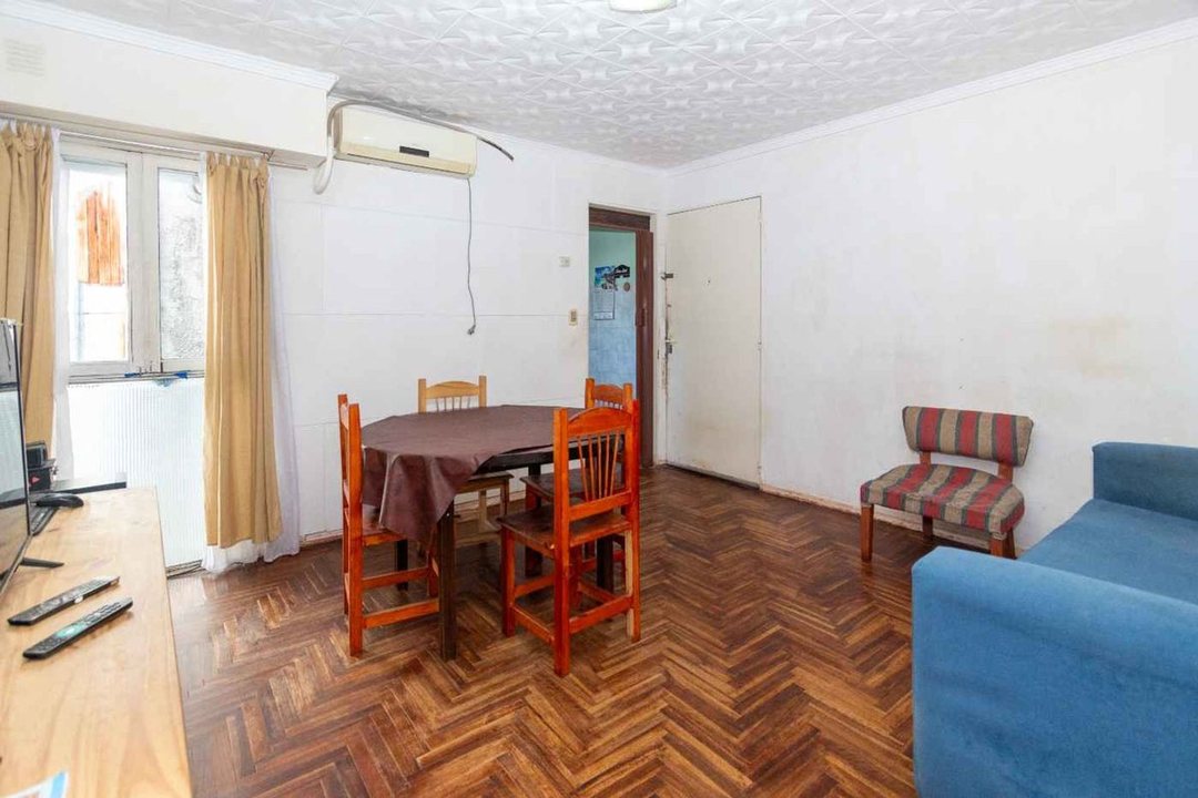 VENTA DEPARTAMENTO 2 AMBIENTES EN LINIERS