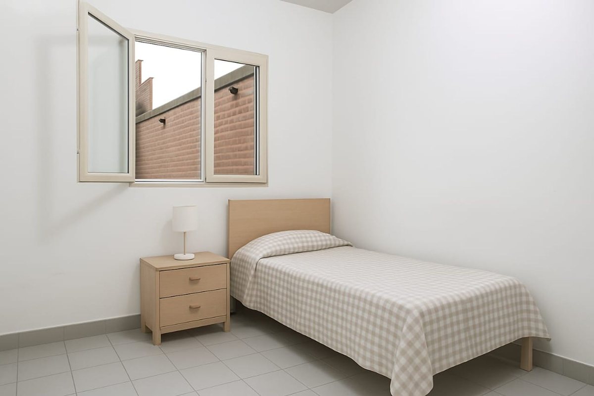 CASA VENTA ZONA NORTE B° MIRASOLES 6 DORM - foto 10
