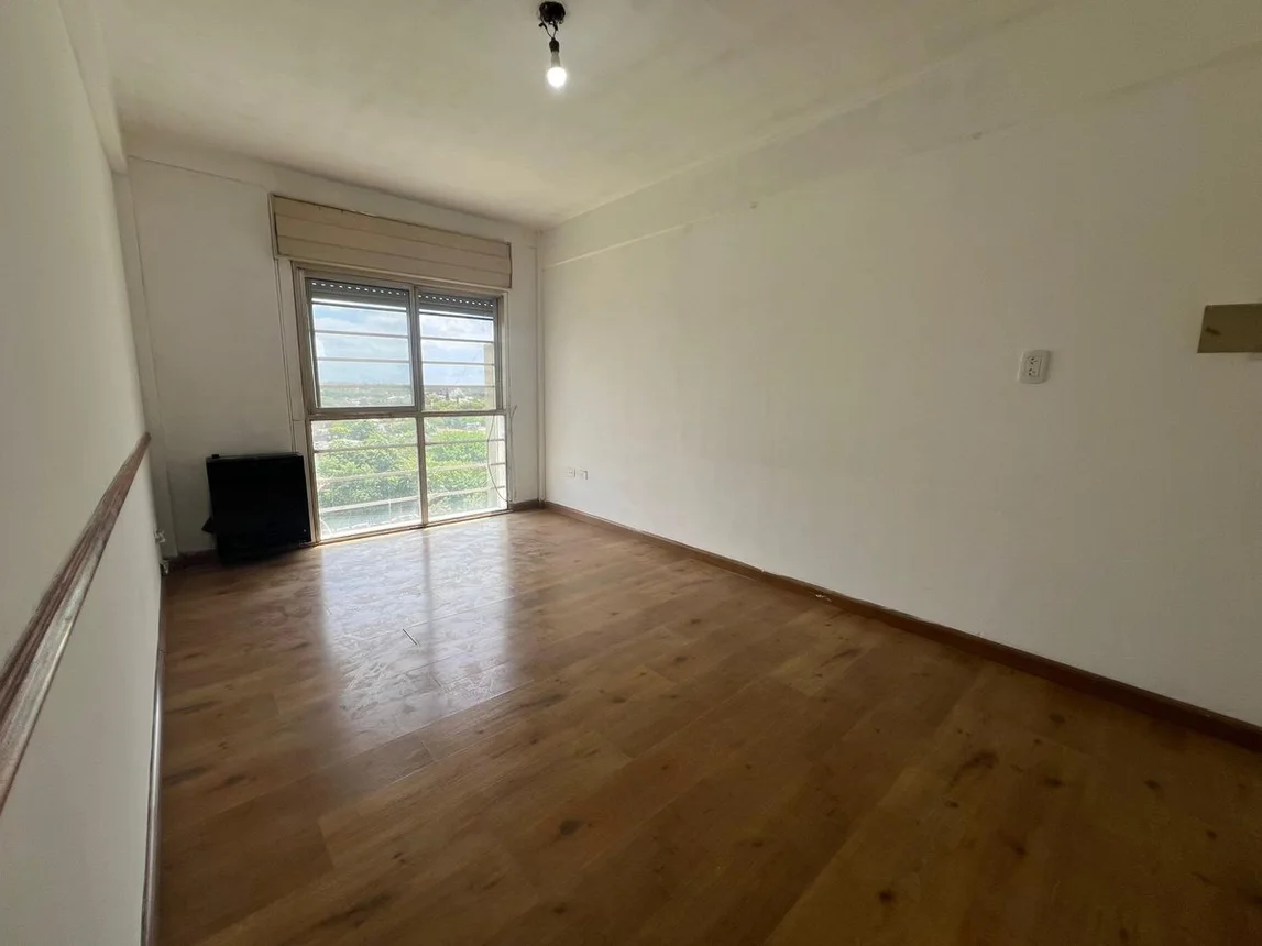 Departamento de 4 ambientes en alquiler en La Plata, 121 Entre 66 y 67 0, foto 2