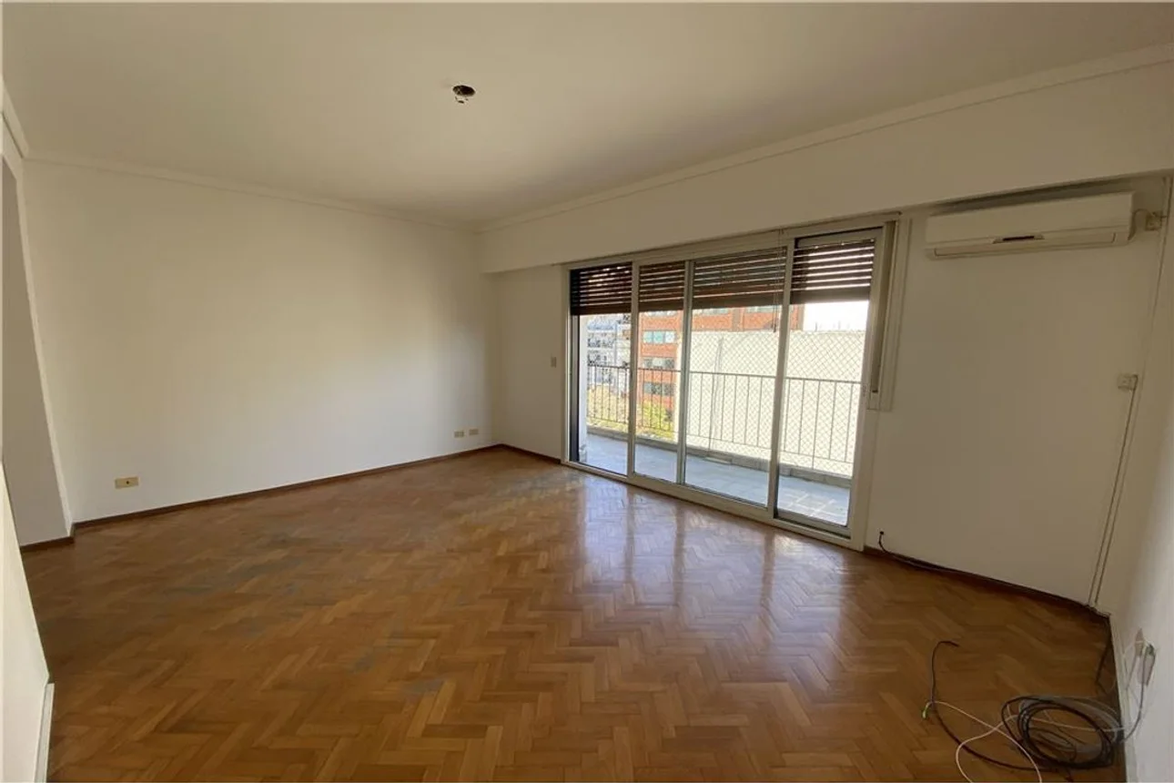 Semipiso en alquiler en Retiro, Suipacha 1300