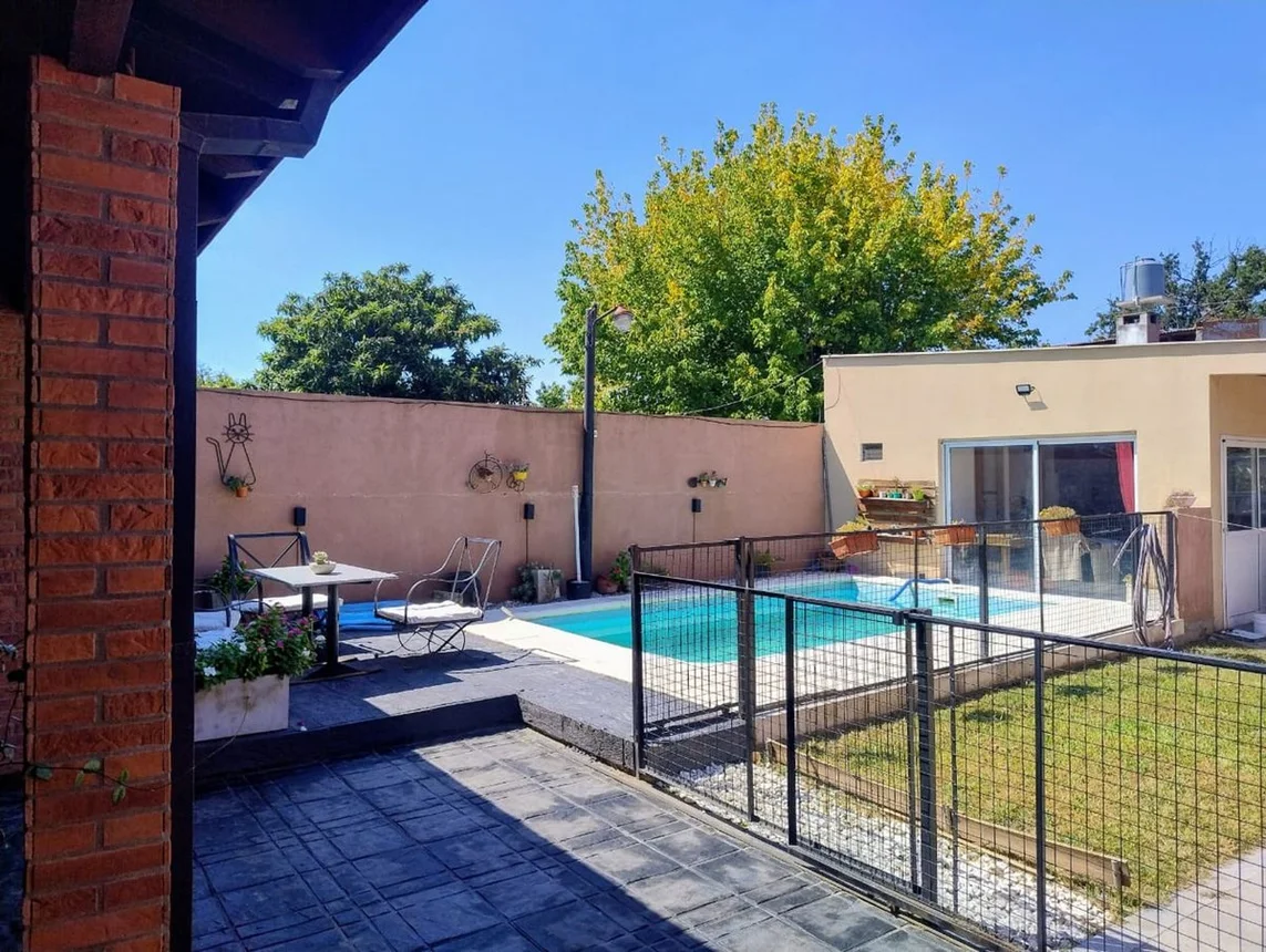 Casa en venta en Moreno, foto 3