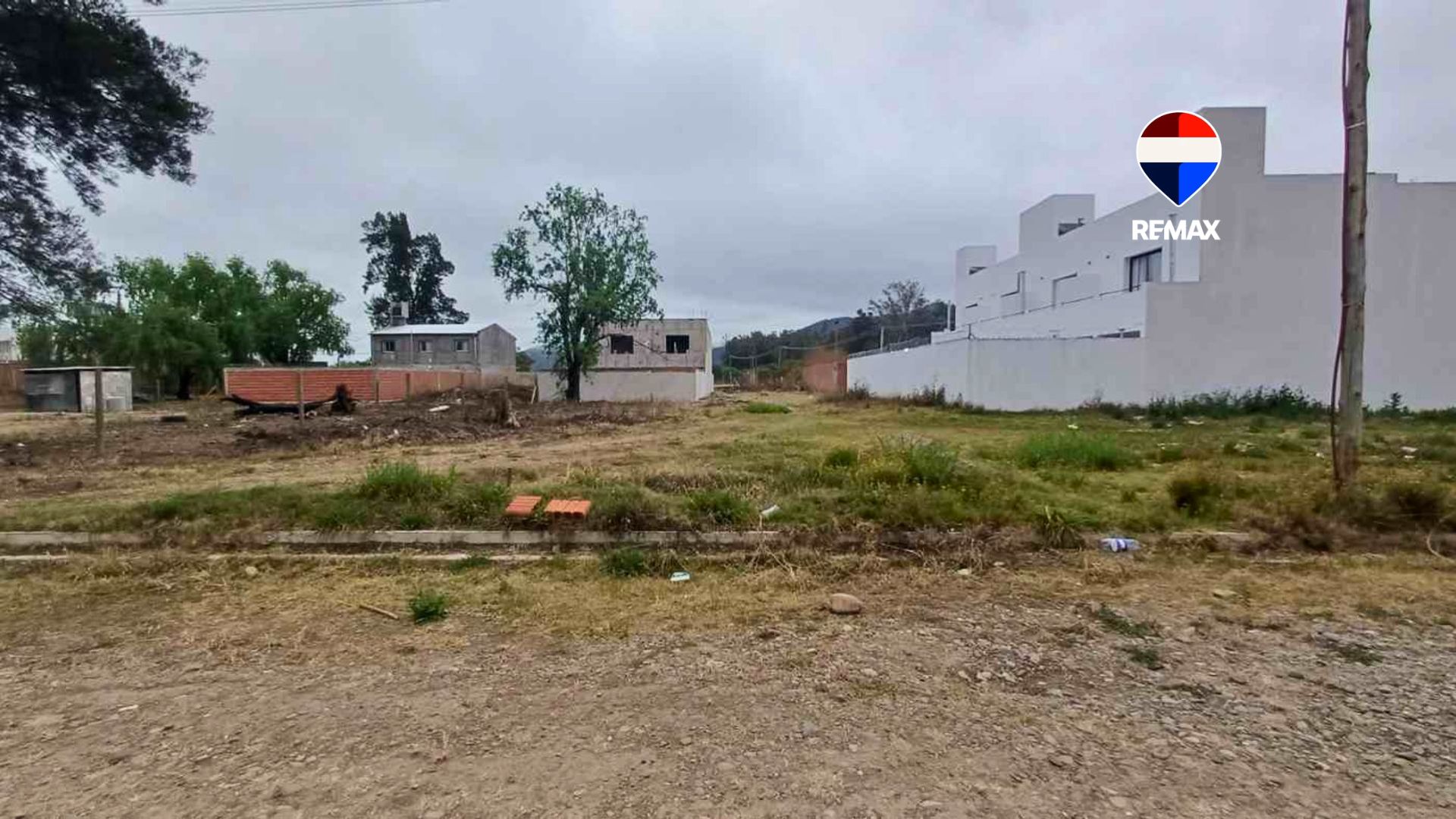 TERRENO VENTA UNIVERIDAD CATOLICA INVERSION - foto 1
