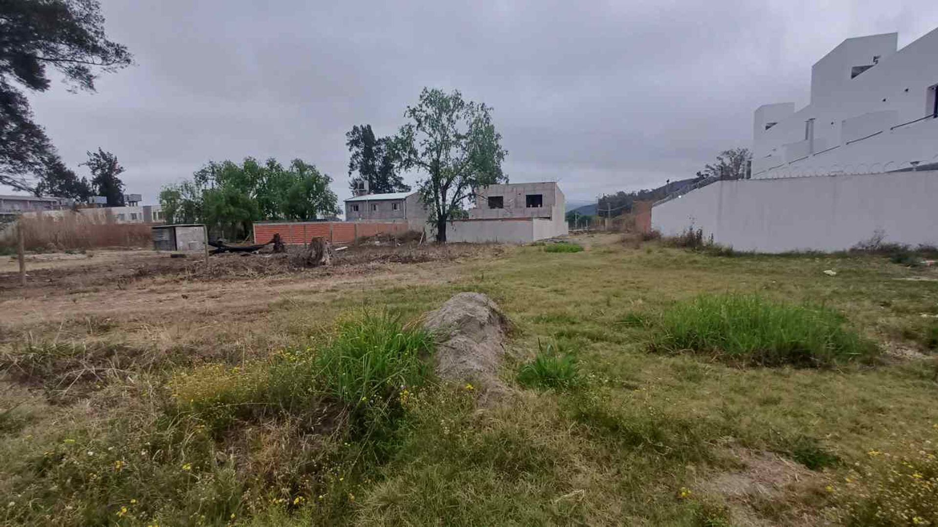 TERRENO VENTA UNIVERIDAD CATOLICA INVERSION - foto 2