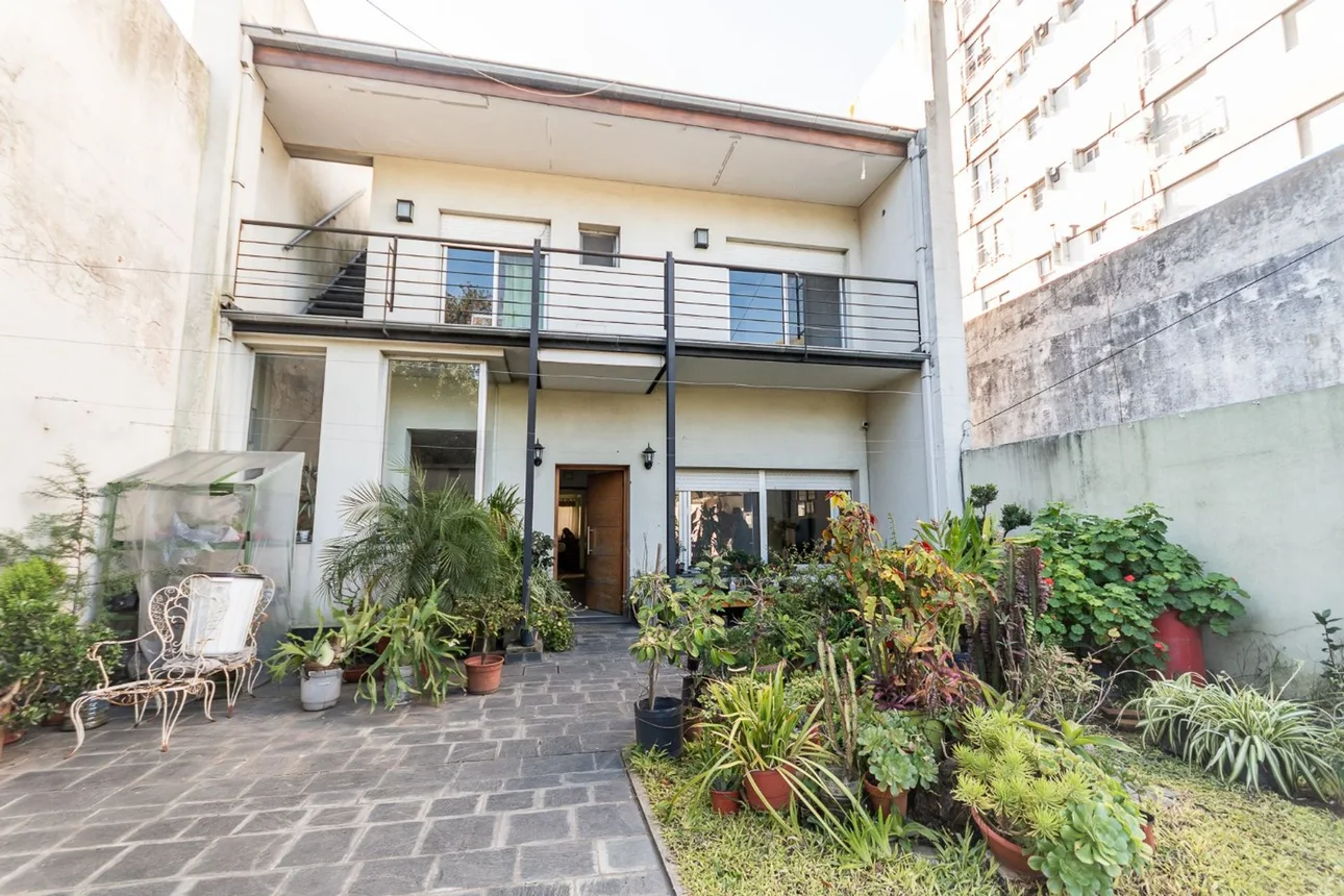 Casa de 5 ambientes en venta en Saavedra, Avenida Doctor Ricardo Balbín 4500