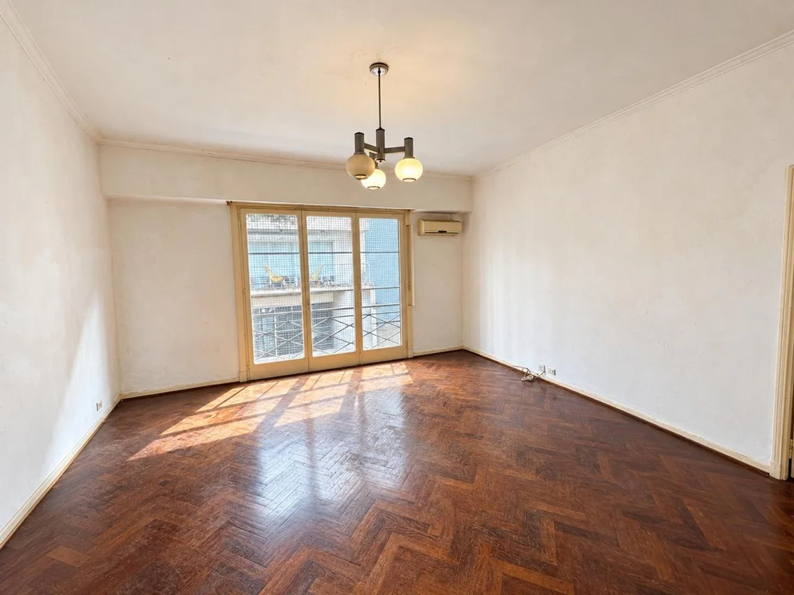 Departamento de 3 ambientes en venta en Monserrat, Chile 800, foto 2