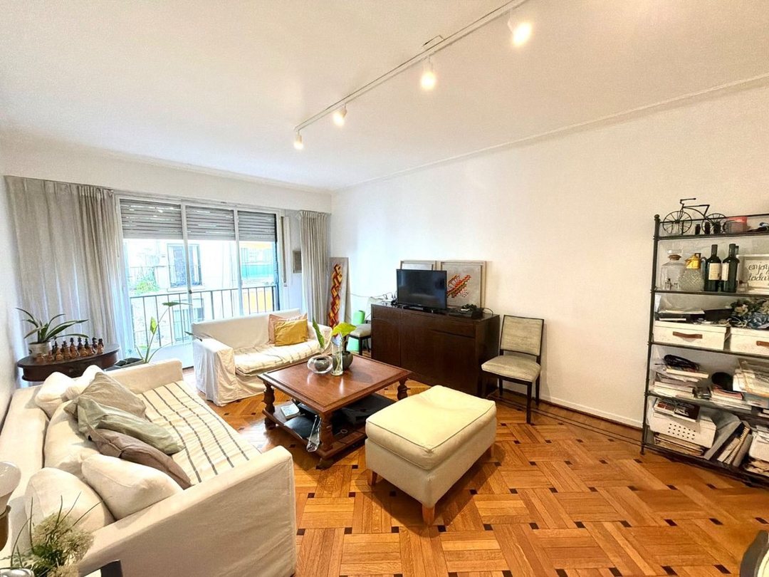 DEPARTAMENTO 4AMB + DEPENDENCIA  - RECOLETA