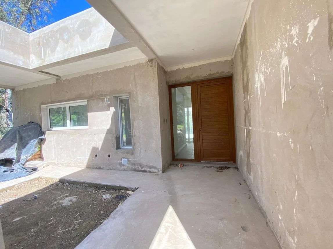 Casa en venta en La Plata, foto 2