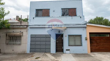 VENTA CASA 3 DORM GARAGE PARRILLERO PARQUE BATLLE
