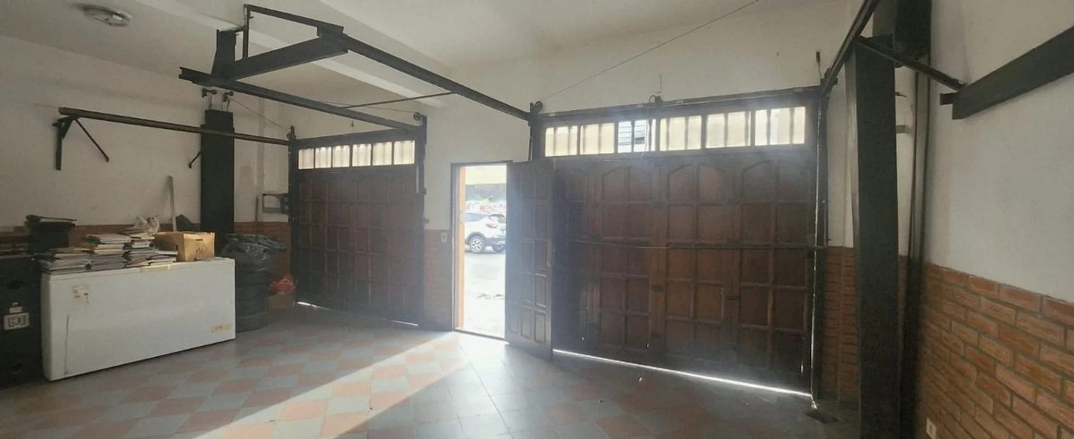 Venta casa multifamiliar 8 hab cochera en caseros, foto 3