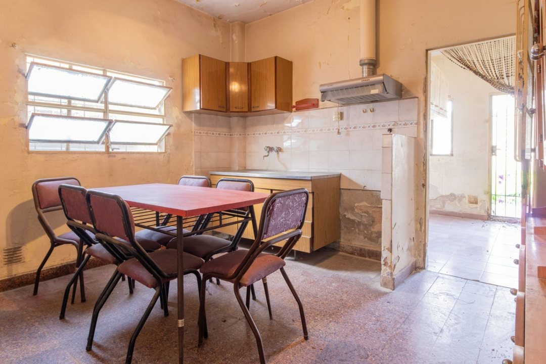 Casa en Loma Hermosa - Oportunidad