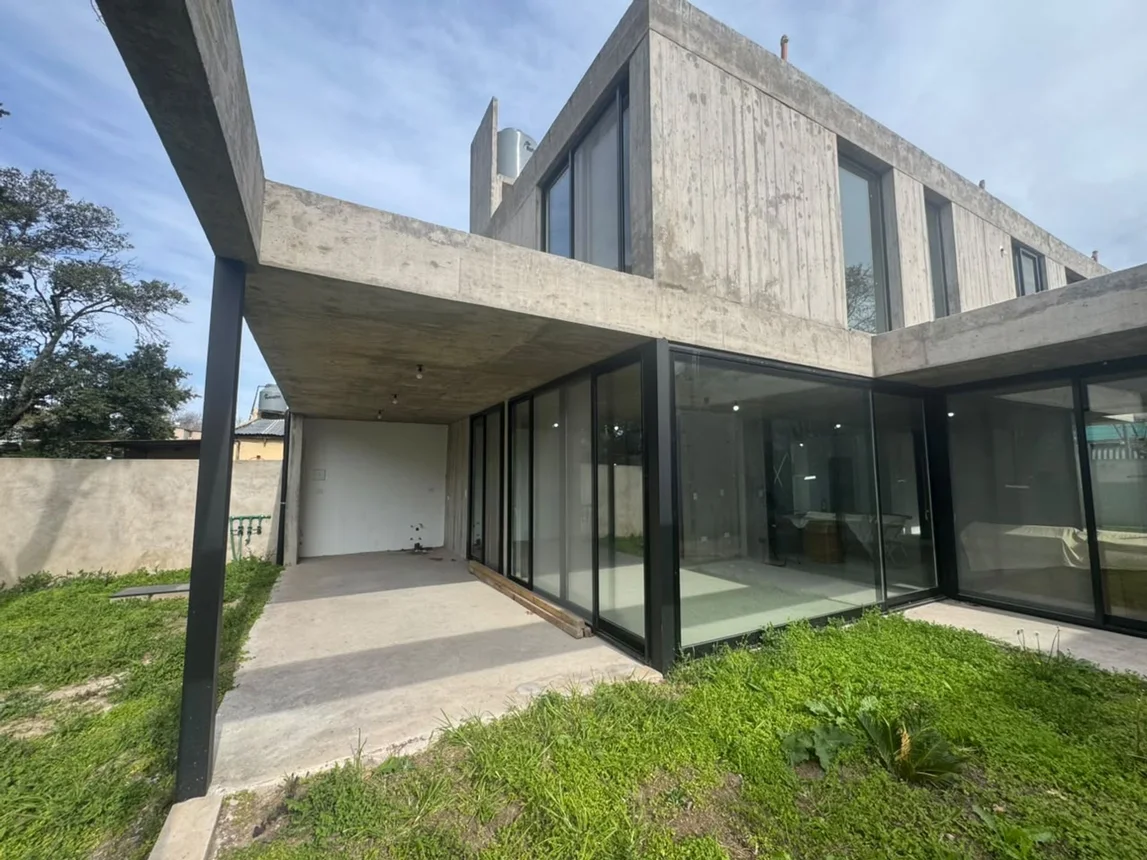 Casa en venta en Bella Vista, Entre Ríos 600