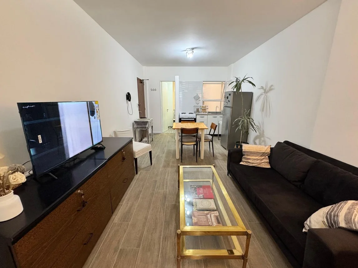 Departamento de 2 ambientes en venta en San Nicolás, Viamonte 1400