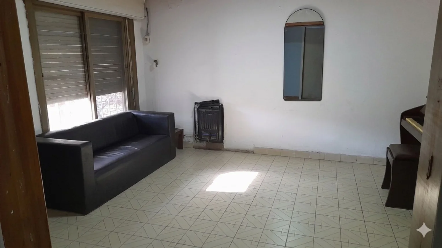 Casa de 3 ambientes en venta en Rafael Calzada, Presidente Arturo Illia 3500, foto 2
